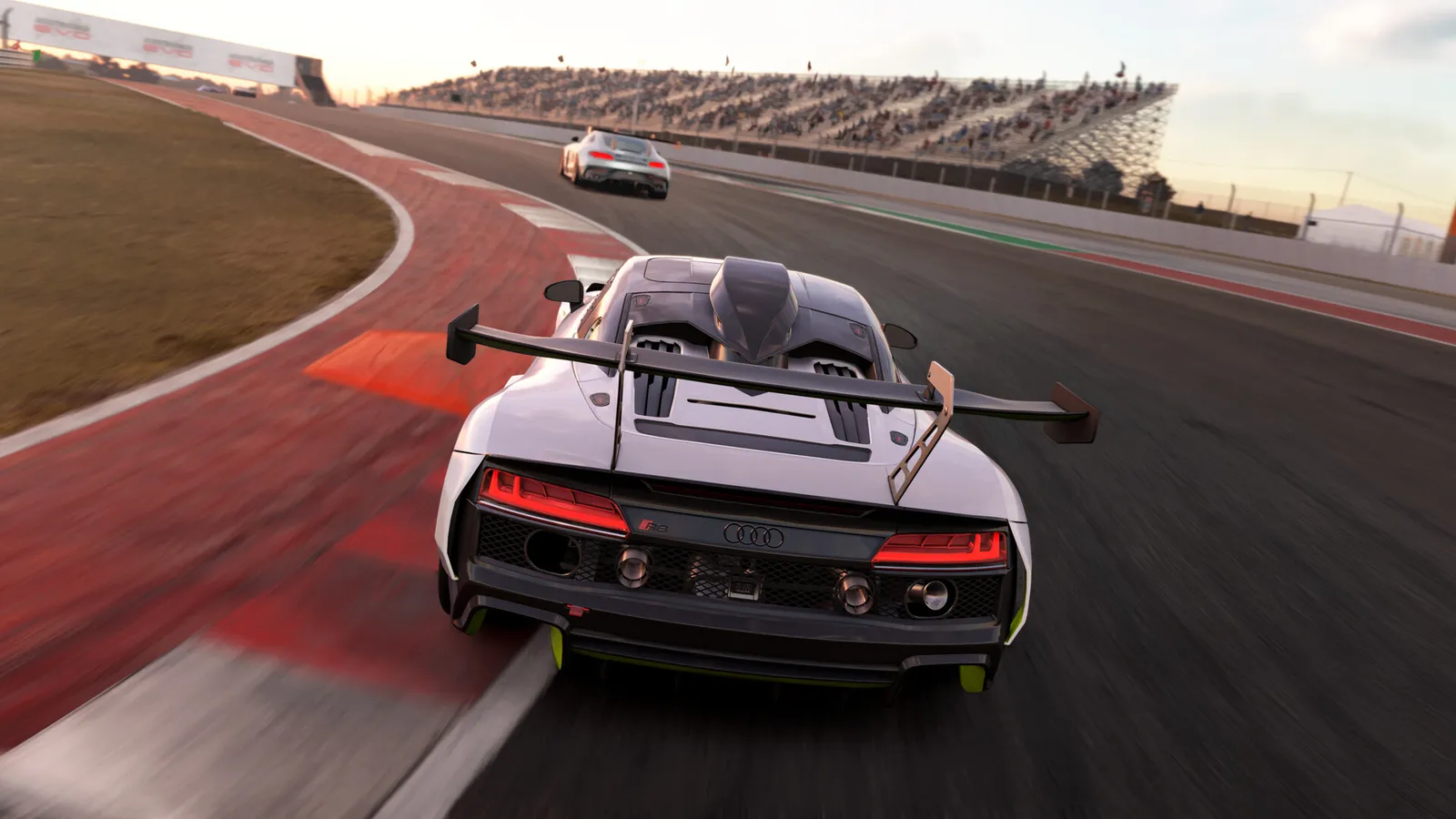 뒤에서 본 아우디 R8 LMS GT2