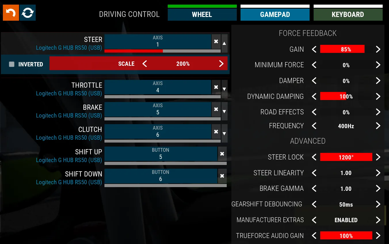 ACC 조작 화면 DRIVING CONTROL 의 WHEEL 탭. 왼쪽에 핸들·스로틀·브레이크·클러치·변속 지정, 오른쪽에 FORCE FEEDBACK 과 ADVANCED 설정